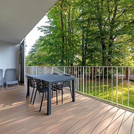 Apartamentyprzymorzu 010 Z Basenem Tarasem I Ogrodkiem Kołobrzeg Esterno foto